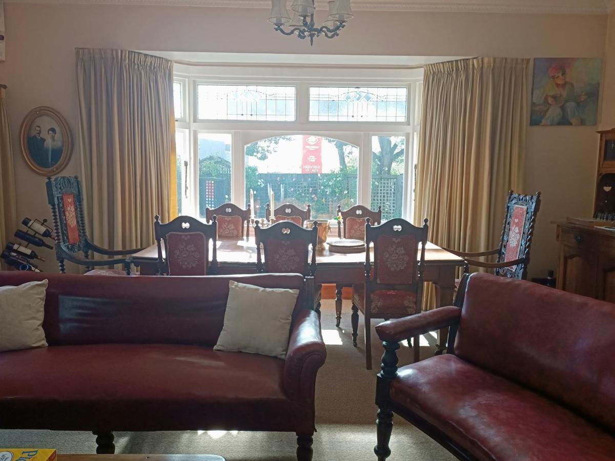 100 Year Old English Character House Hotel Timaru Ngoại thất bức ảnh